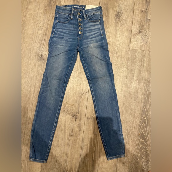 Brand new AE jeans - Picture 3 of 7